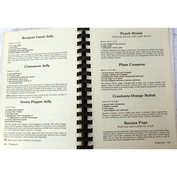 VTG 1982 Simply Scrumptious Microwaving Cookbook By Robinson Stancil  & Wilkins - Picture 10 of 11